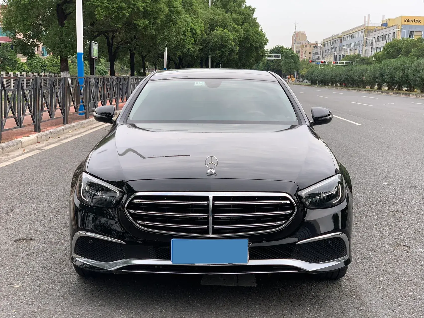 2022 MERCEDES-BENZ E thumbnail 2