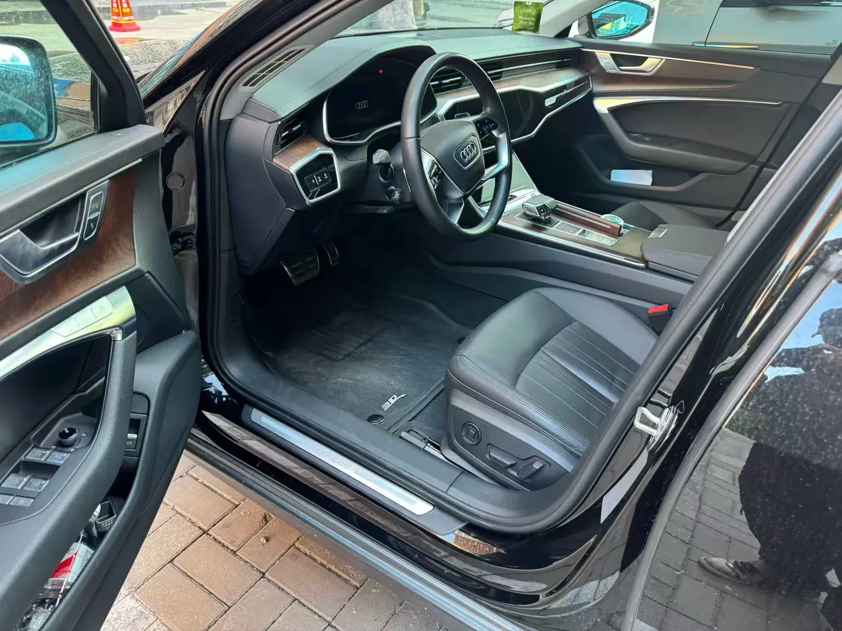 2020 AUDI A6 thumbnail 2