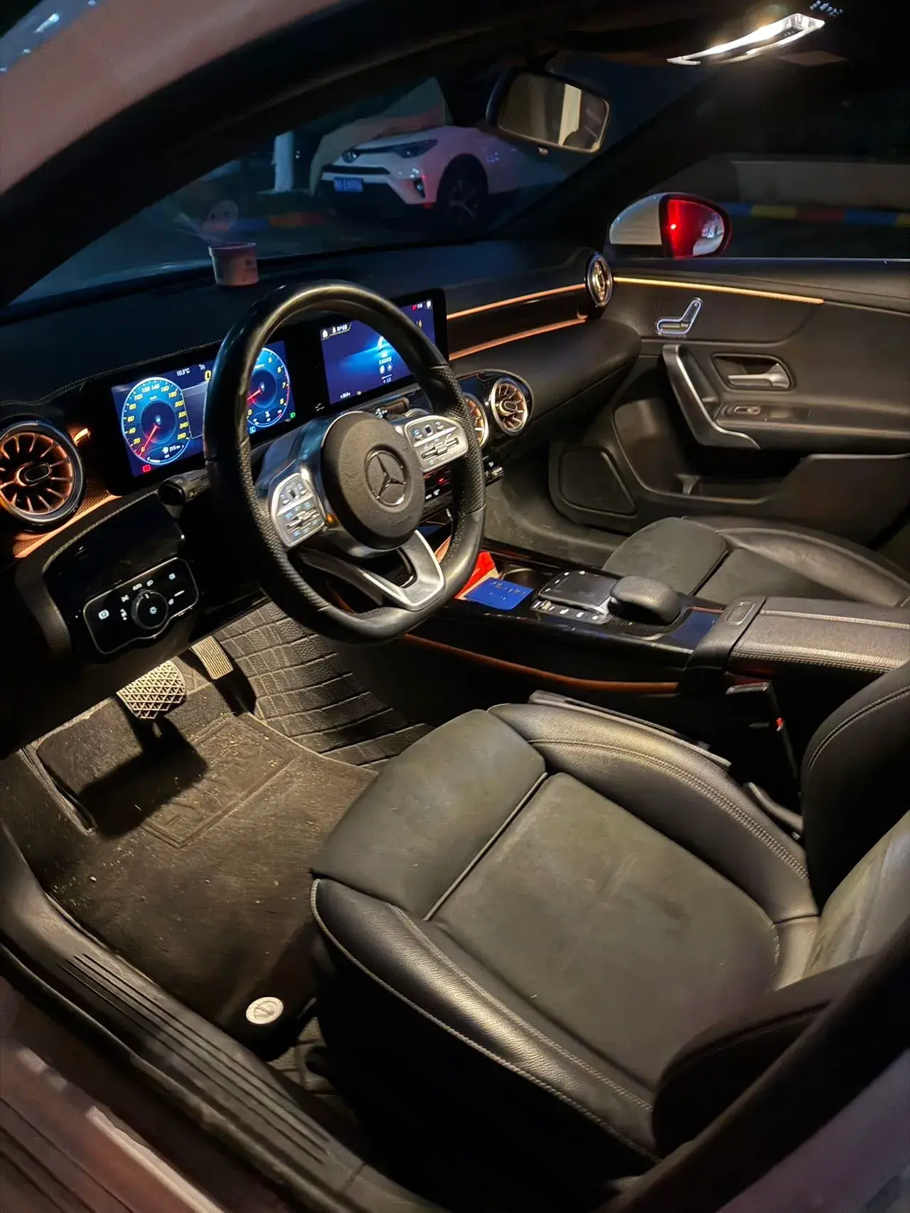 2022 MERCEDES-BENZ A thumbnail 3