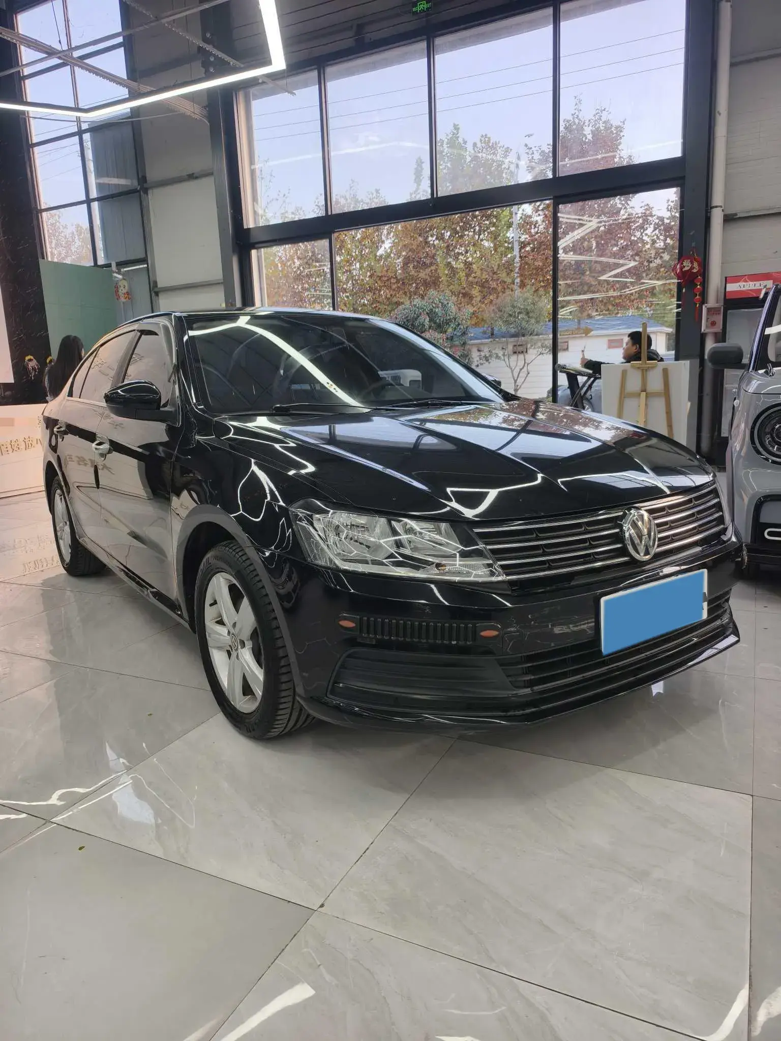 2017 VOLKSWAGEN LAVIDA thumbnail 3