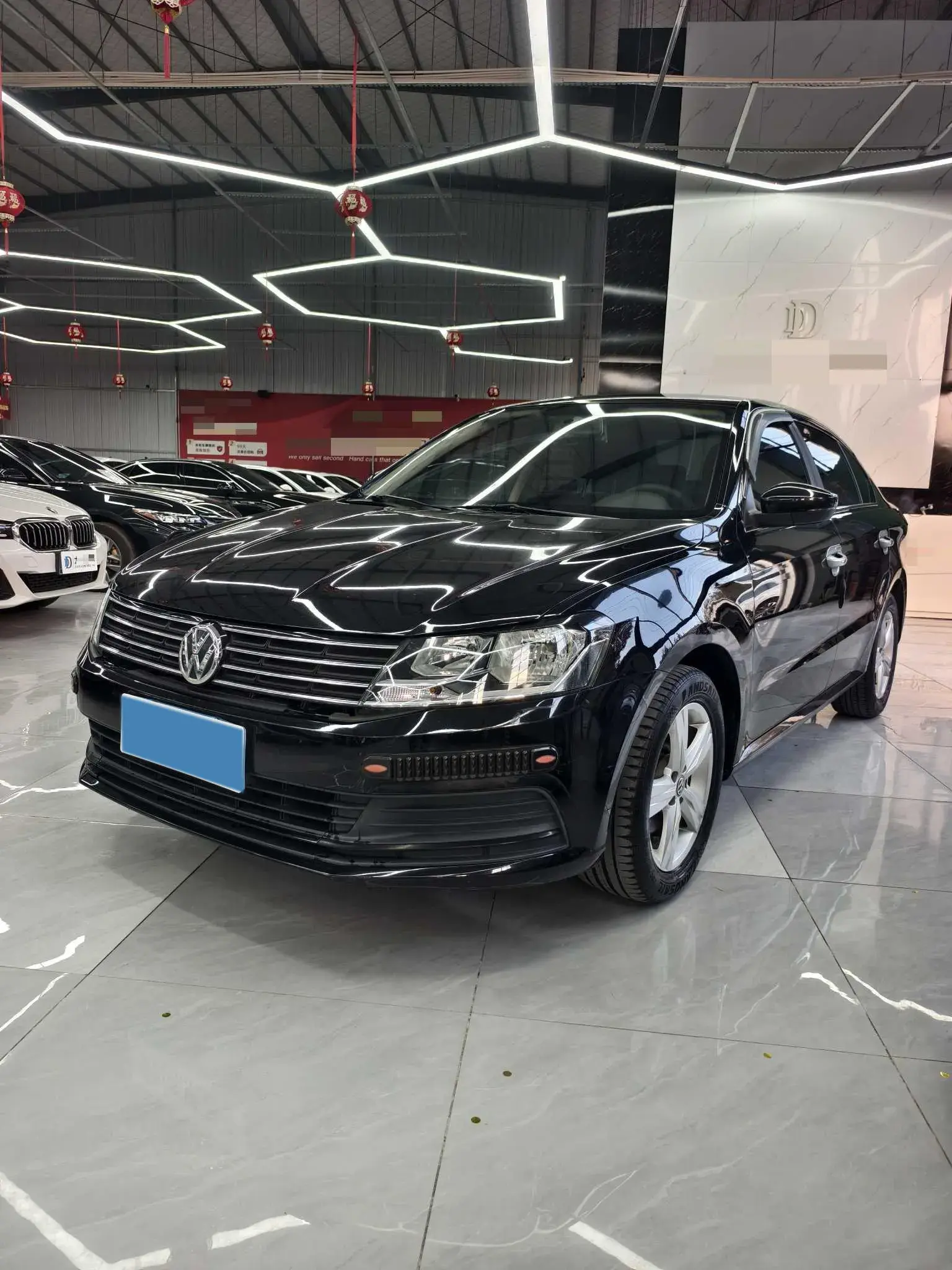 2017 VOLKSWAGEN LAVIDA view 1
