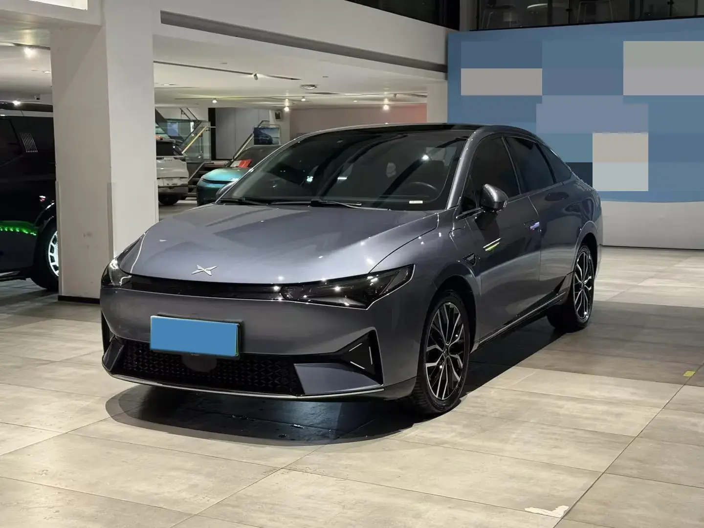 2023 XPENG P5 view 1
