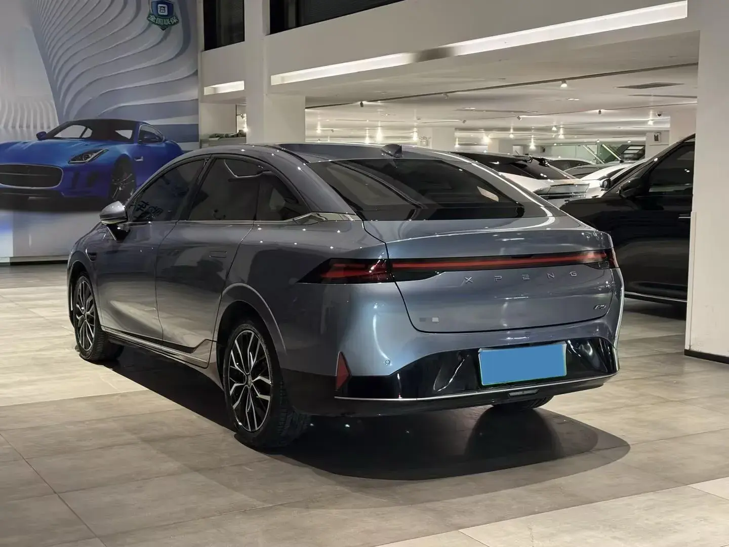 2023 XPENG P5 thumbnail 3