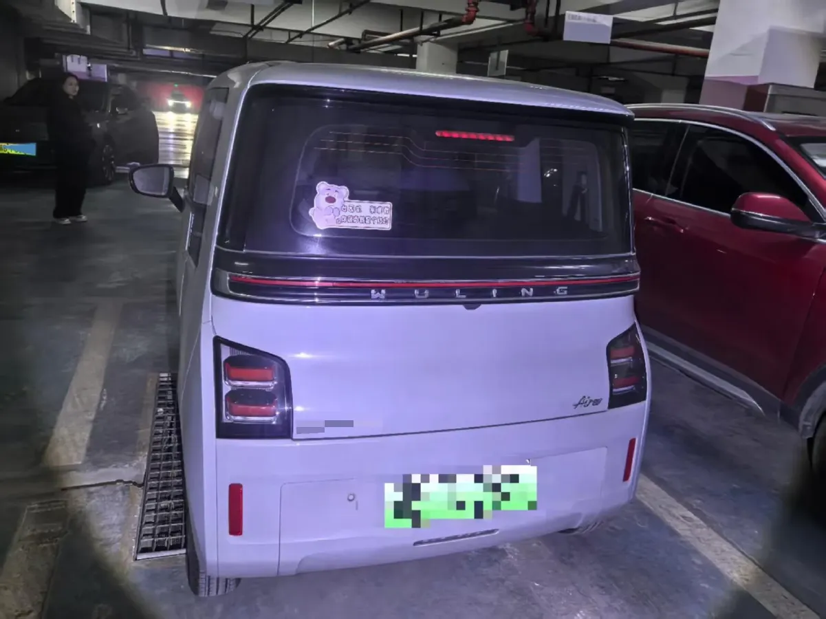 2023 WuLing Air ev BEV 28.4KWH,autocango,china used car exporter,china ev exporter,chinese used car exporter,chinese used ev exporter