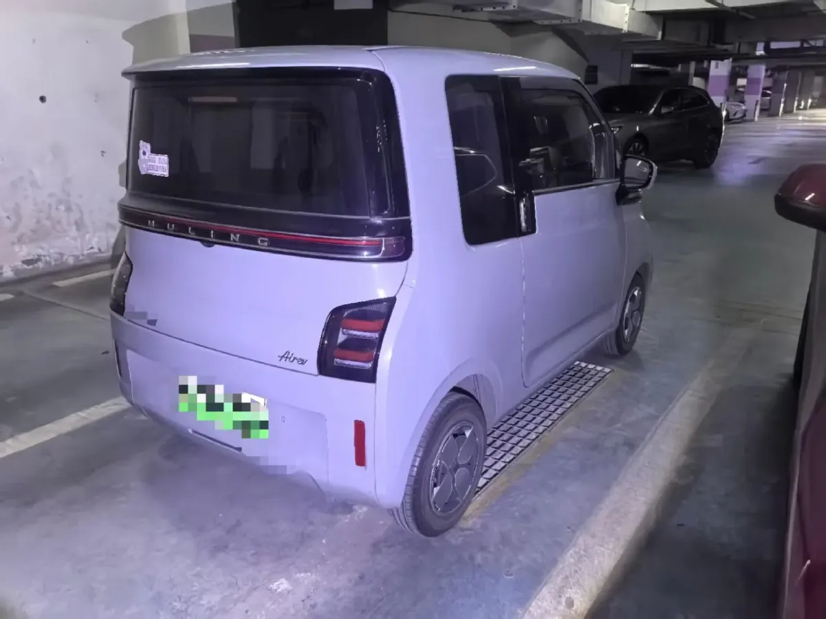2023 WuLing Air ev BEV 28.4KWH,autocango,china used car exporter,china ev exporter,chinese used car exporter,chinese used ev exporter
