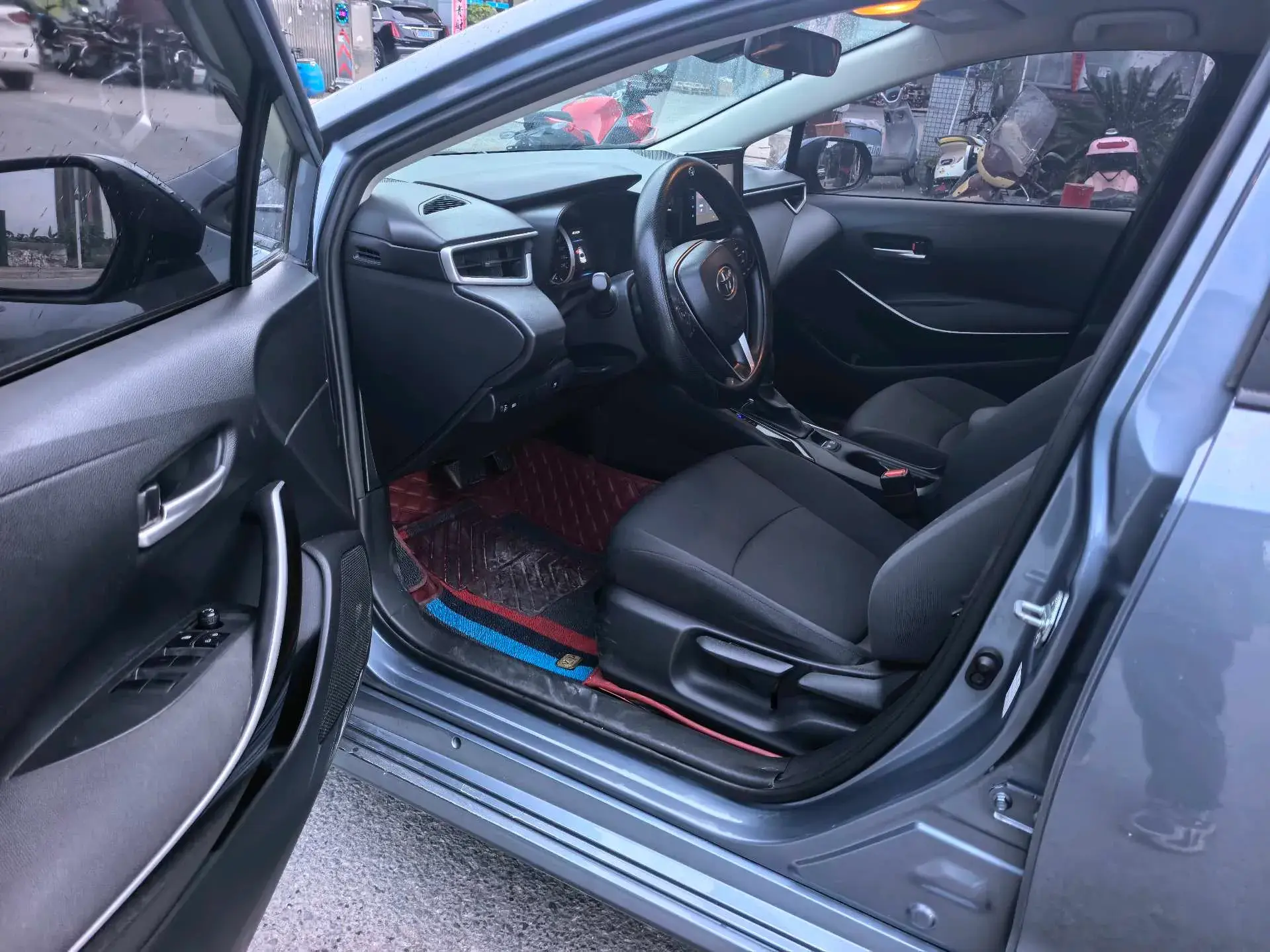 2021 TOYOTA COROLLA thumbnail 4