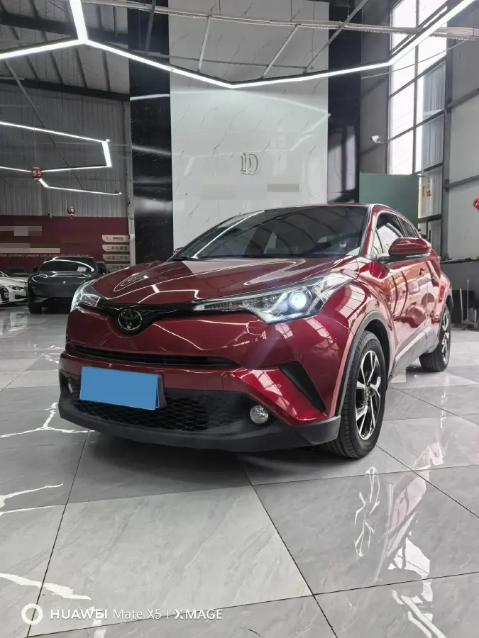 2018 Toyota C-HR 2.0L 171HP L4 CVT