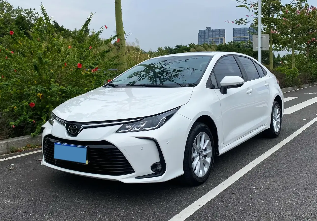 2021 Toyota Corolla 1.2T 116HP L4 CVT