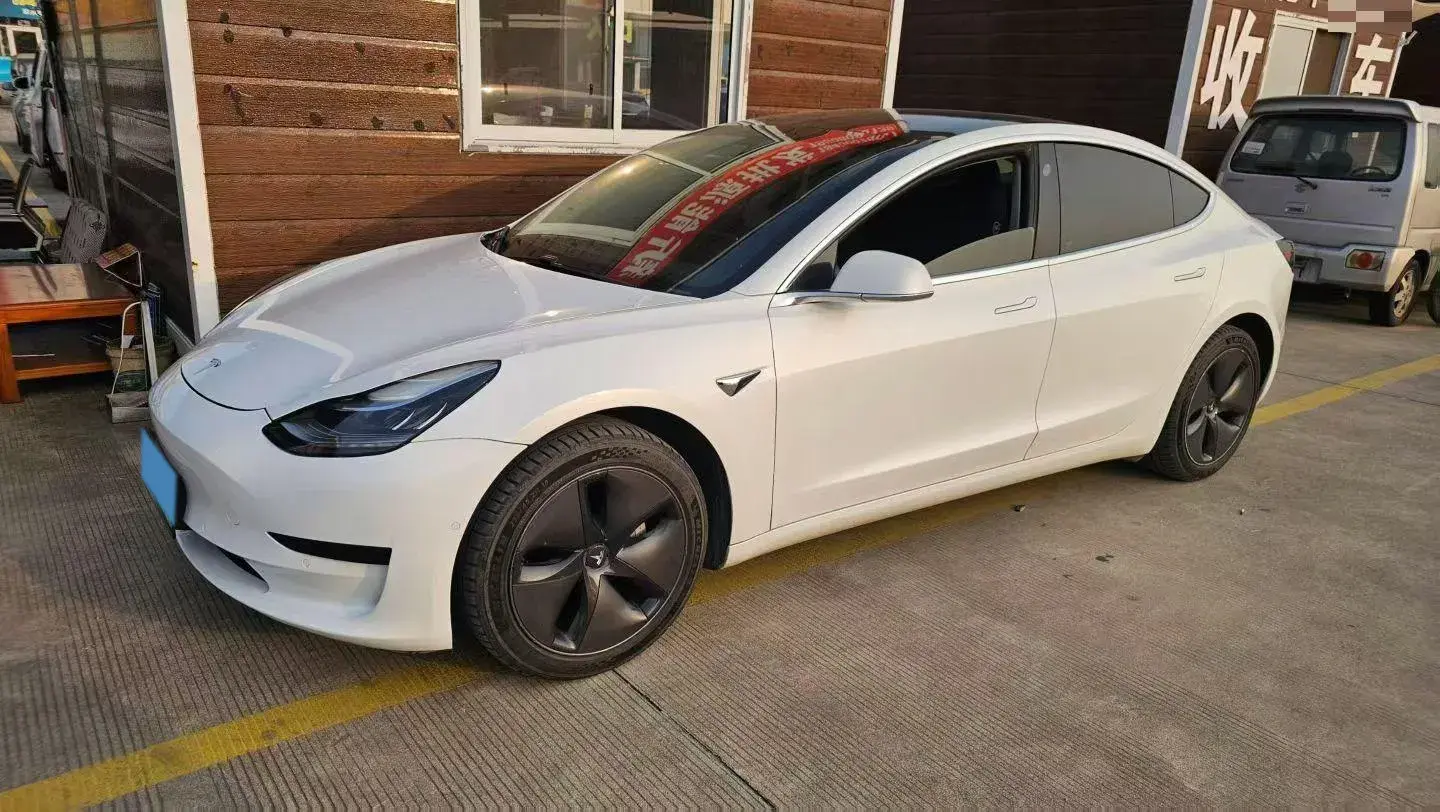 2019 Tesla Model 3 BEV 60KWH