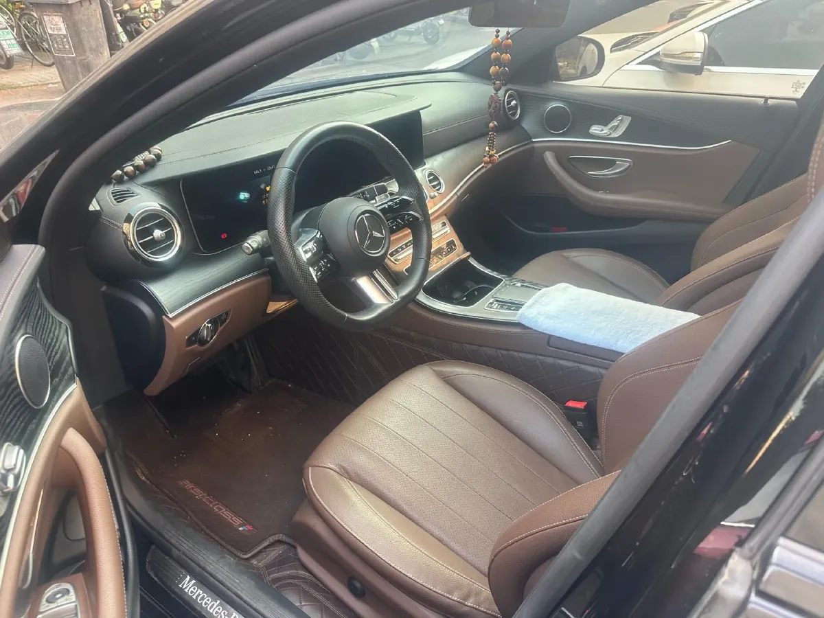 2021 Mercedes-Benz E Class 2.0T 197HP L4 9AT,autocango,china used car exporter,china ev exporter,chinese used car exporter,chinese used ev exporter