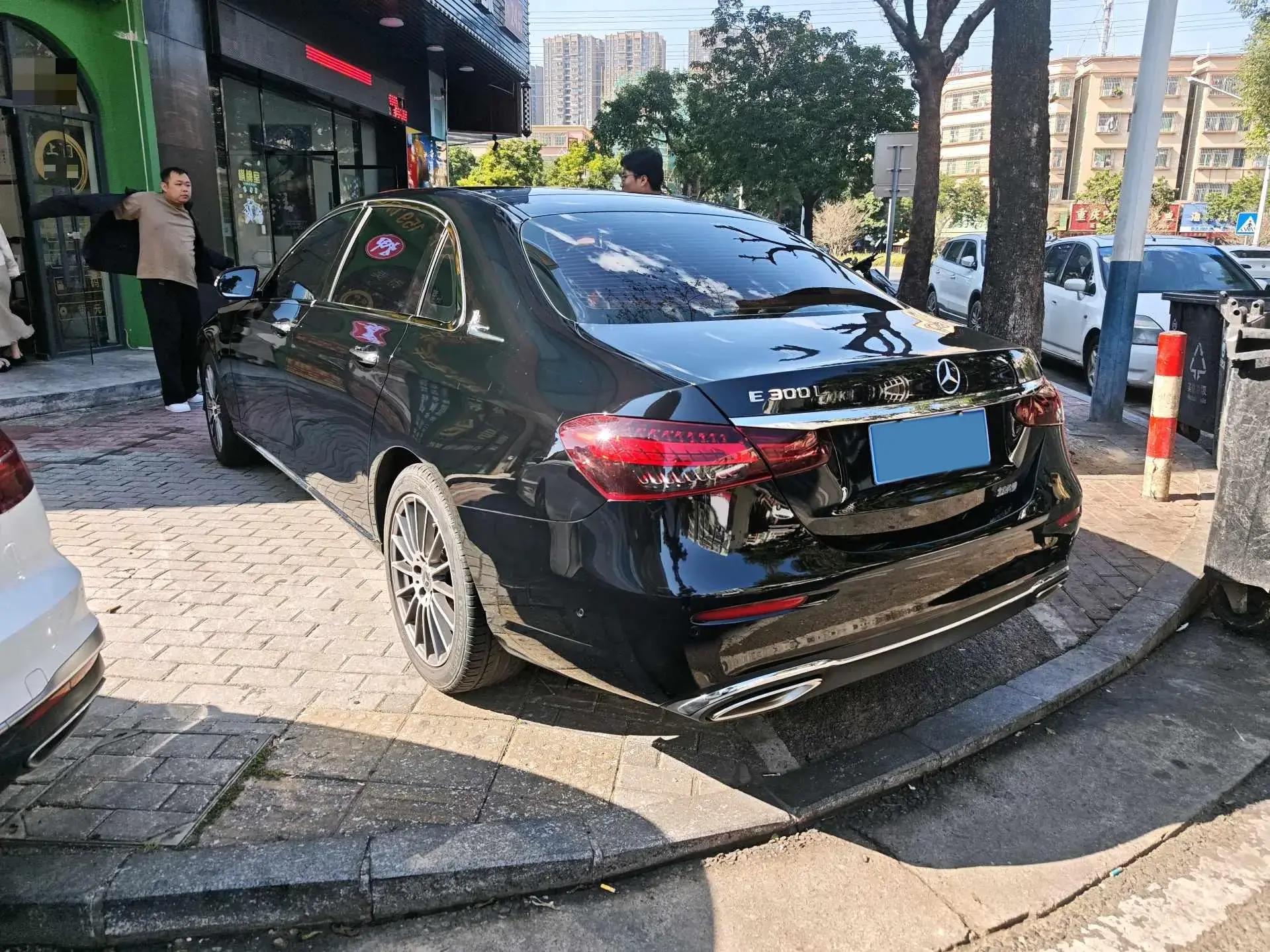 2023 MERCEDES-BENZ E thumbnail 2