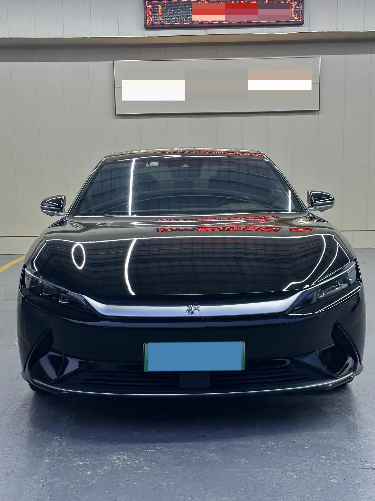 2022 BYD HAN thumbnail 3