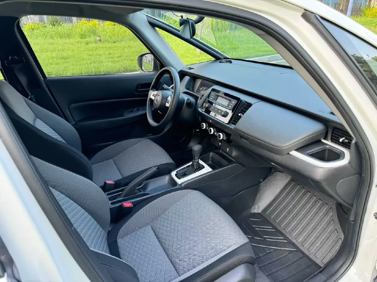 2024 Honda Fit 1.5L 124HP L4 CVT,autocango,china used car exporter,china ev exporter,chinese used car exporter,chinese used ev exporter