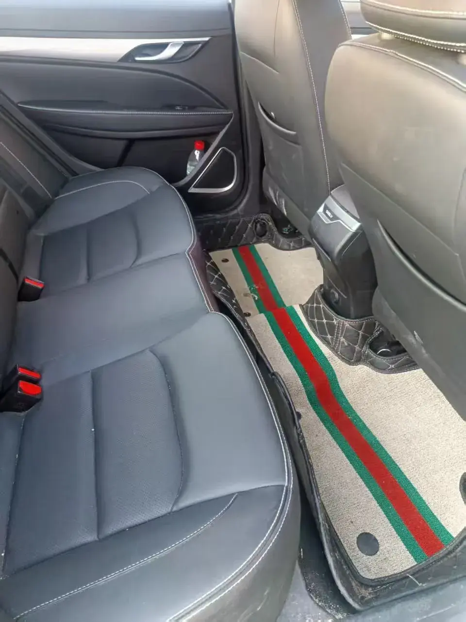 2020 GEELY EMGRAND thumbnail 3