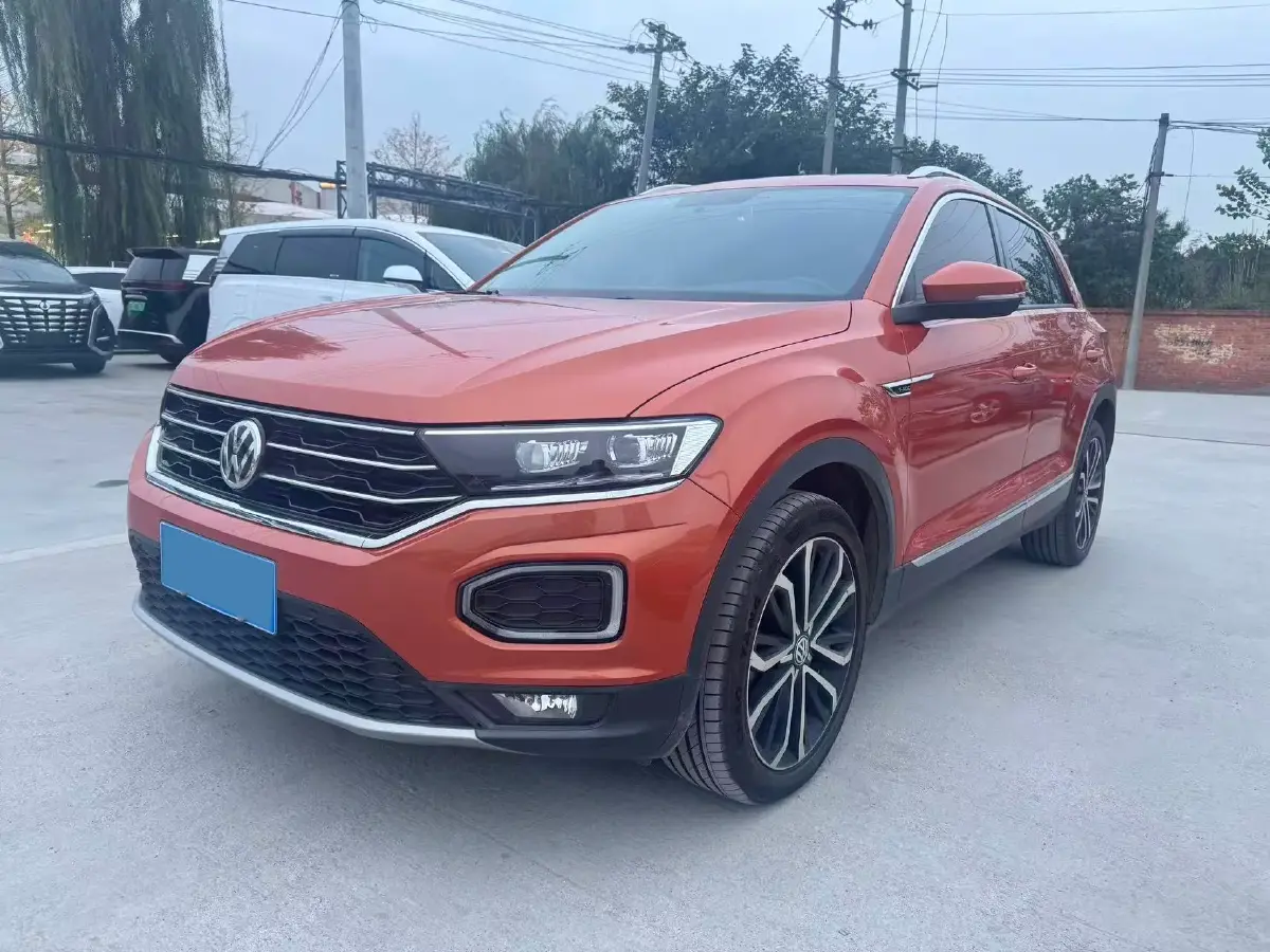 2019 Volkswagen T-Roc 1.4T 150HP L4 7DCT
