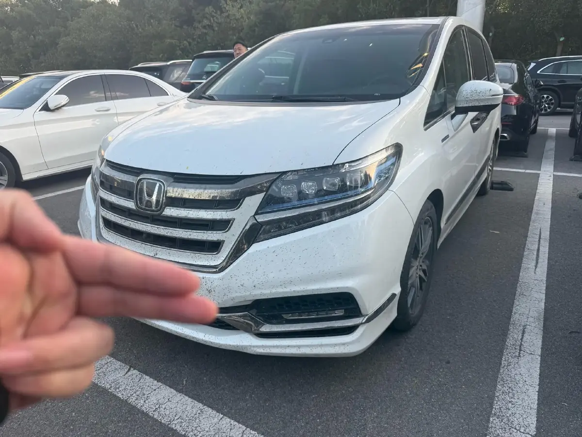 2019 Honda Elysioin 2.0L 146HP L4 E-CVT Hybrid