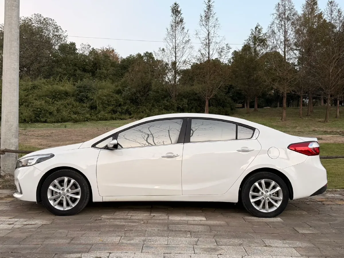 2016 Kia K3 1.4T 130HP L4 7DCT,autocango,china used car exporter,china ev exporter,chinese used car exporter,chinese used ev exporter