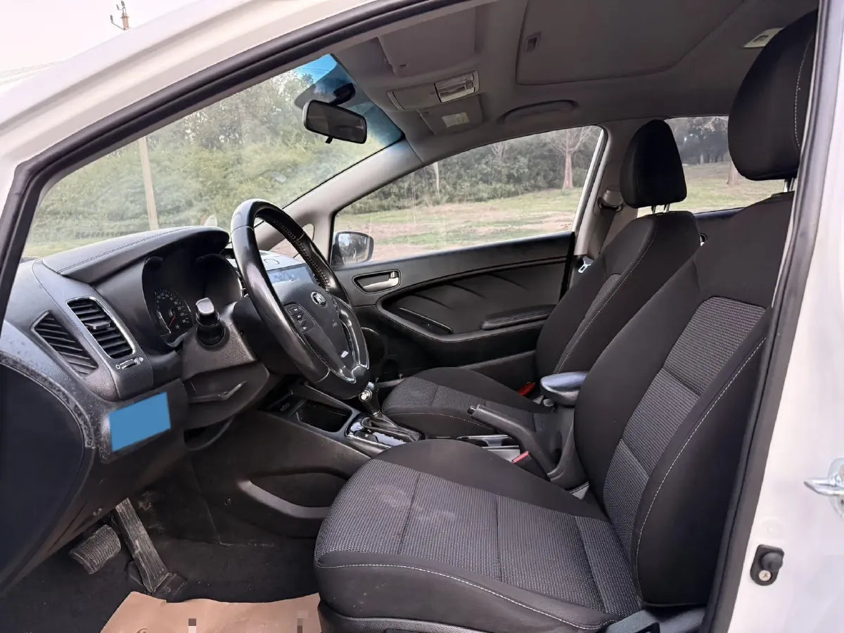 2016 Kia K3 1.4T 130HP L4 7DCT,autocango,china used car exporter,china ev exporter,chinese used car exporter,chinese used ev exporter