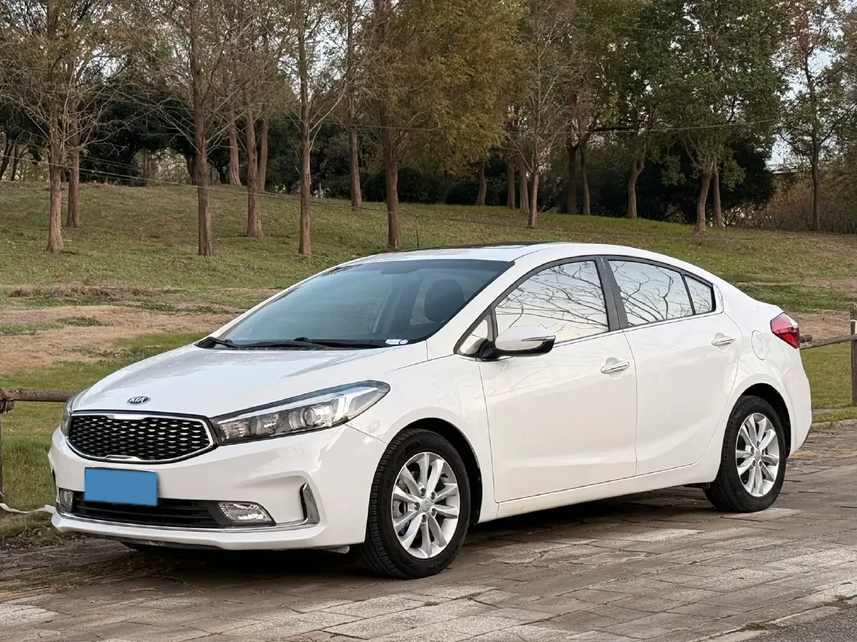 2016 Kia K3 1.4T 130HP L4 7DCT,autocango,china used car exporter,china ev exporter,chinese used car exporter,chinese used ev exporter