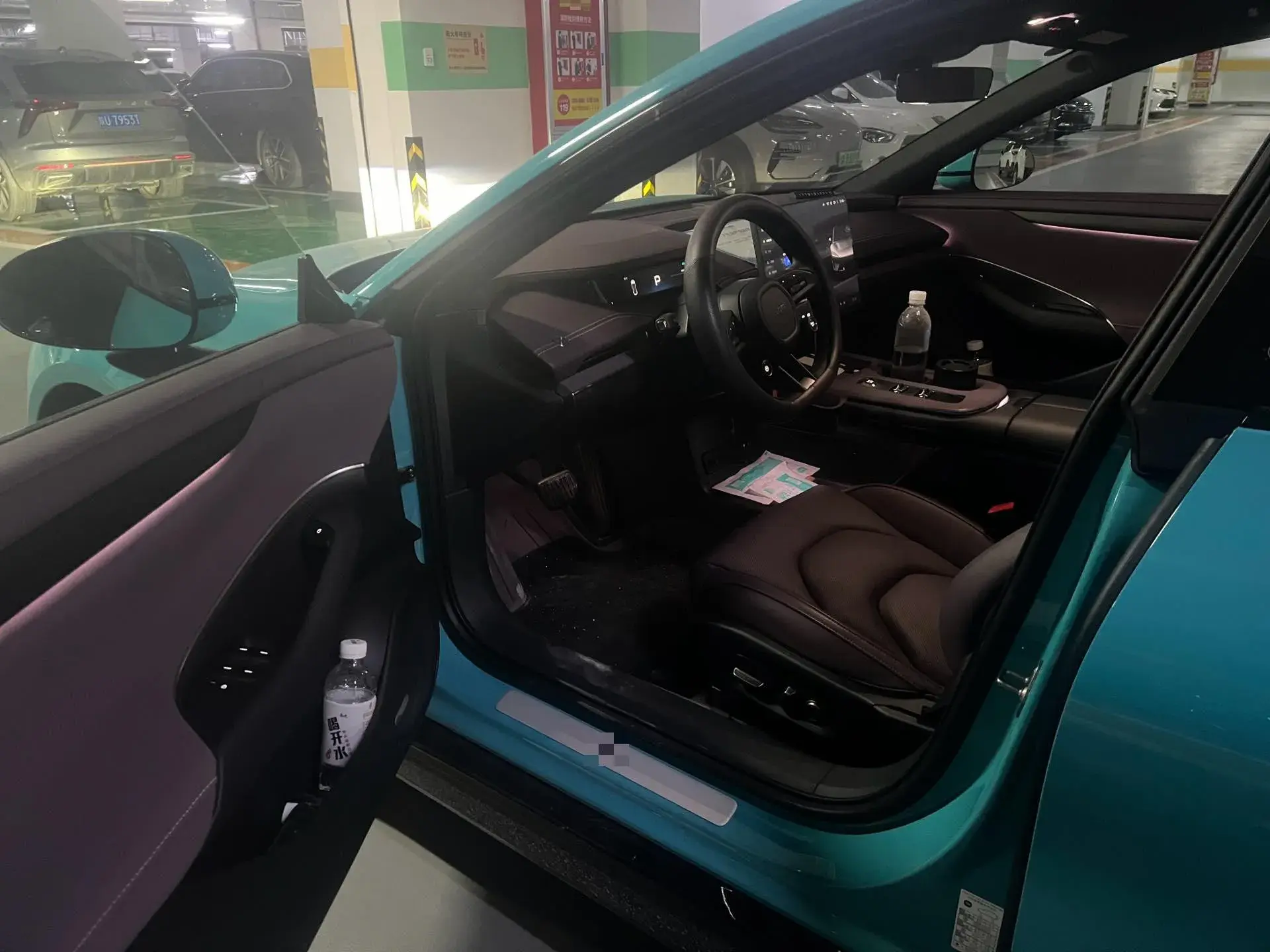 2024 MI SU7 thumbnail 3