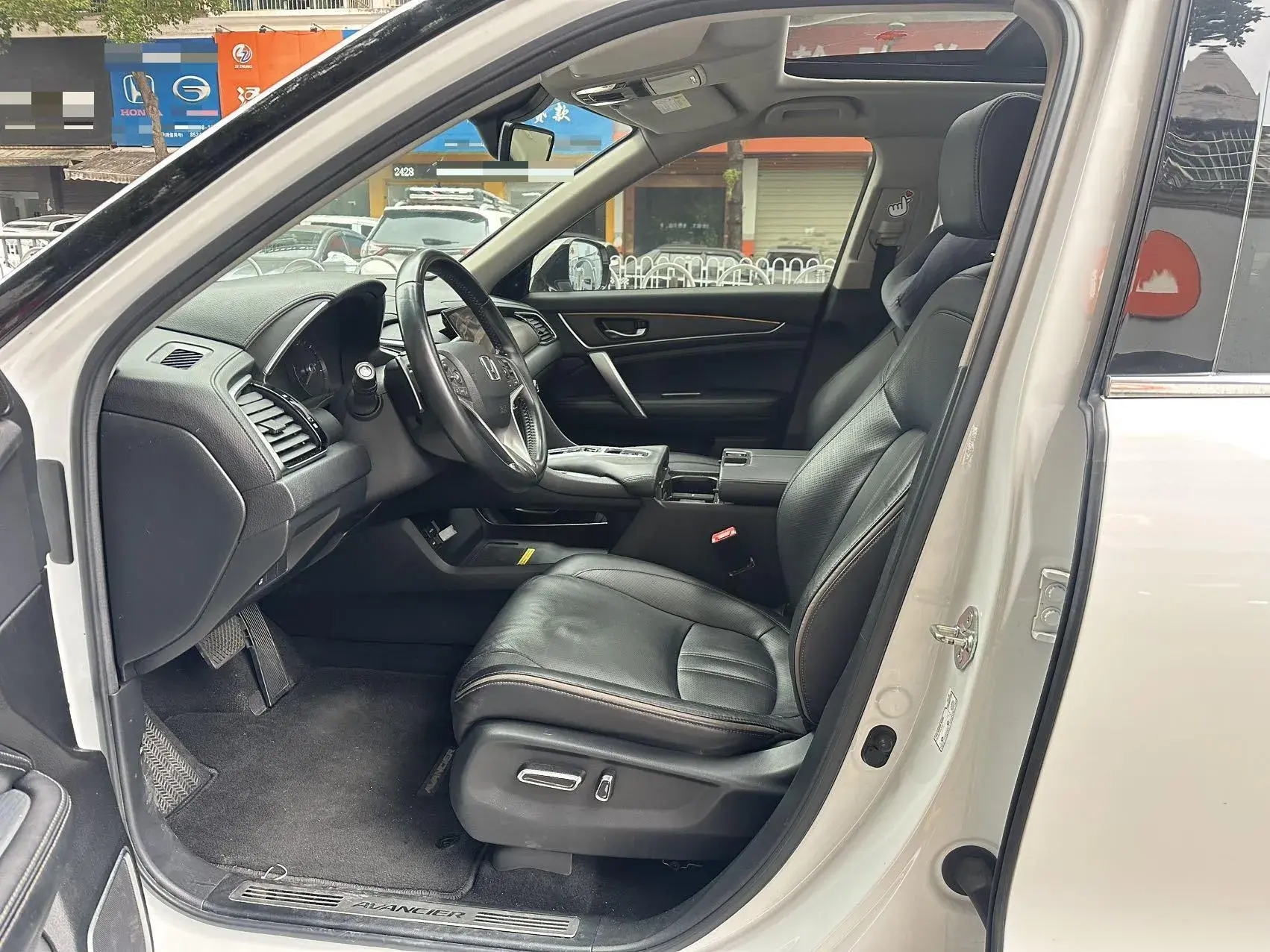 2023 HONDA AVANCIER thumbnail 4