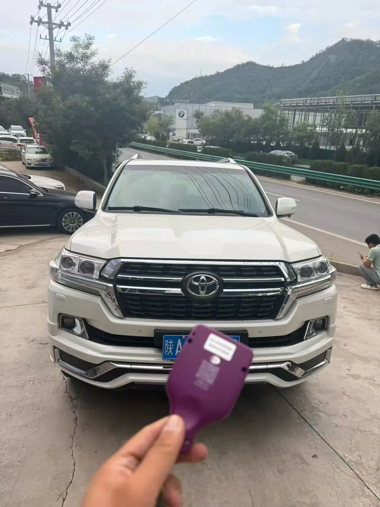 2019 CHEVROLET TRAX thumbnail 2