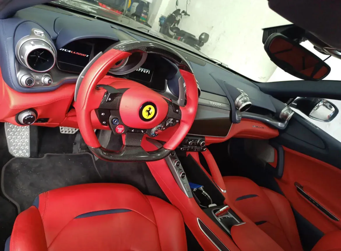 2017 Ferrari GTC4 Lusso 3.9T 609HP V8 7DCT,autocango,china used car exporter,china ev exporter,chinese used car exporter,chinese used ev exporter