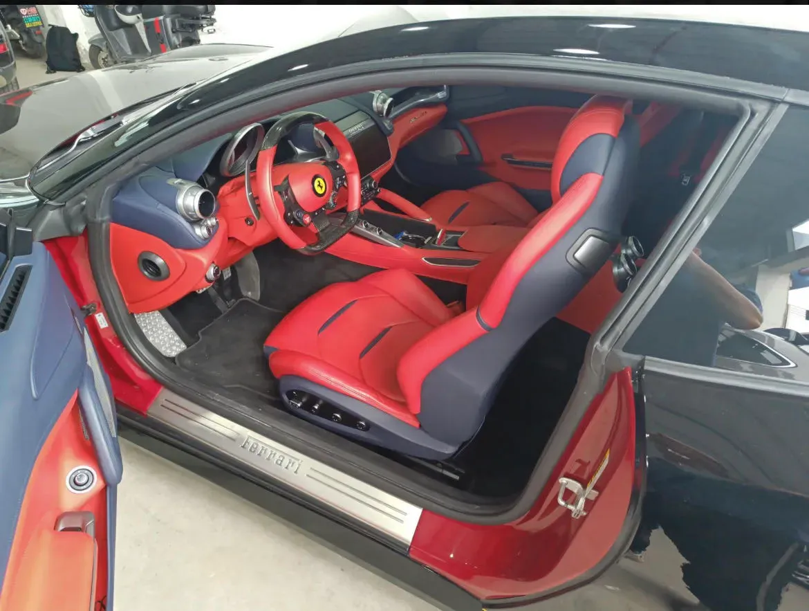 2017 Ferrari GTC4 Lusso 3.9T 609HP V8 7DCT,autocango,china used car exporter,china ev exporter,chinese used car exporter,chinese used ev exporter