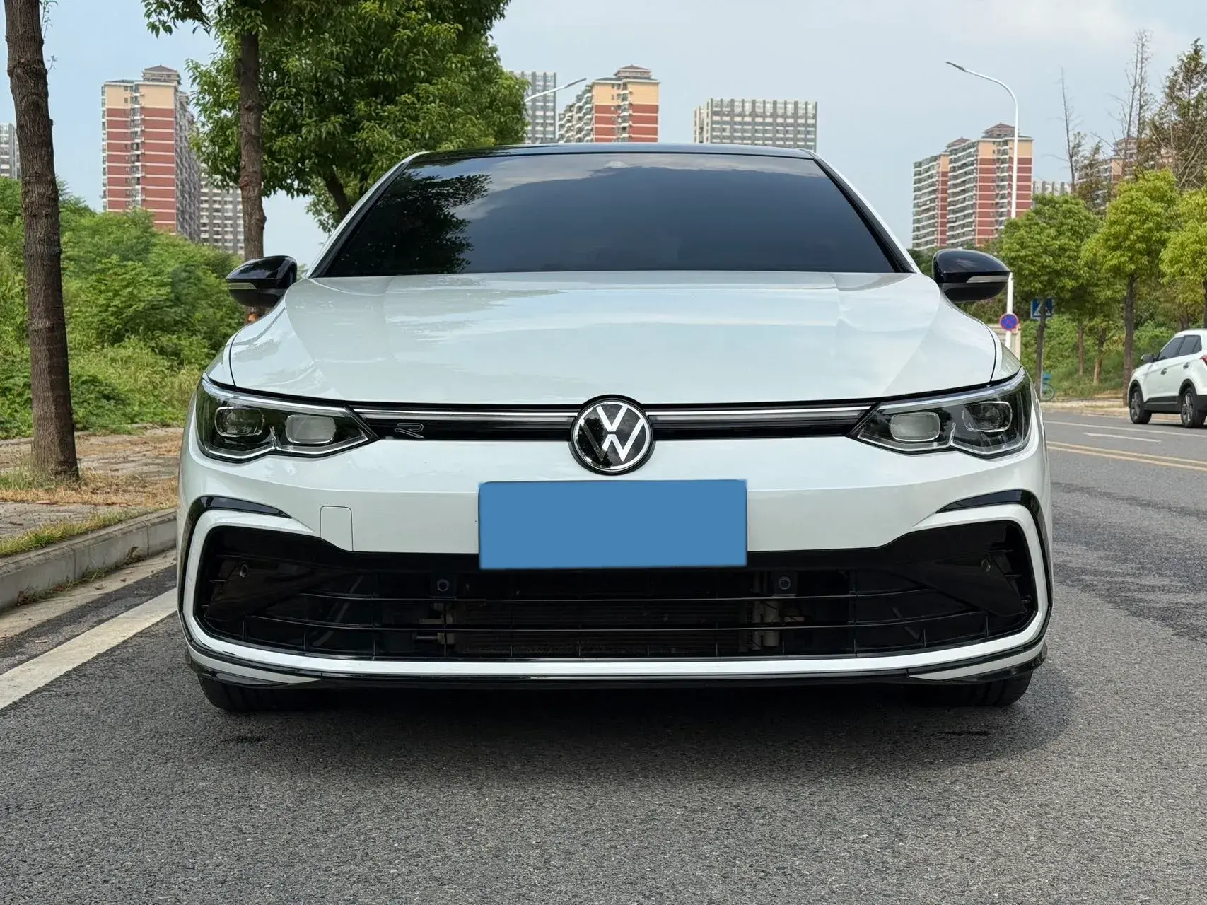 2023 VOLKSWAGEN GOLF thumbnail 2