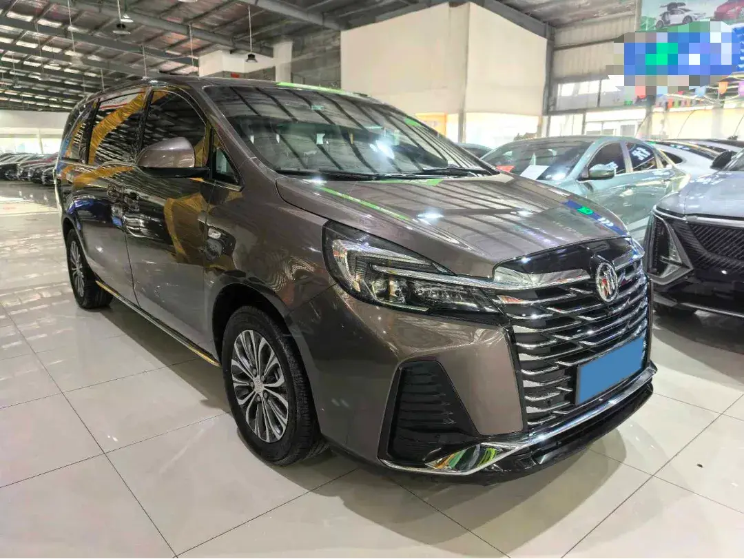 2023 BUICK GL8 thumbnail 3