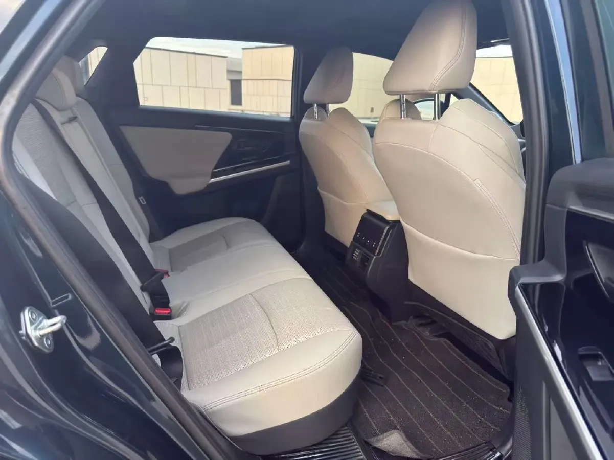 2022 Toyota bZ4X BEV 66.7KWH,autocango,china used car exporter,china ev exporter,chinese used car exporter,chinese used ev exporter