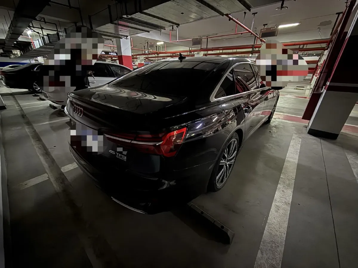 2019 Audi A6L 2.0T 224HP L4 7DCT,autocango,china used car exporter,china ev exporter,chinese used car exporter,chinese used ev exporter