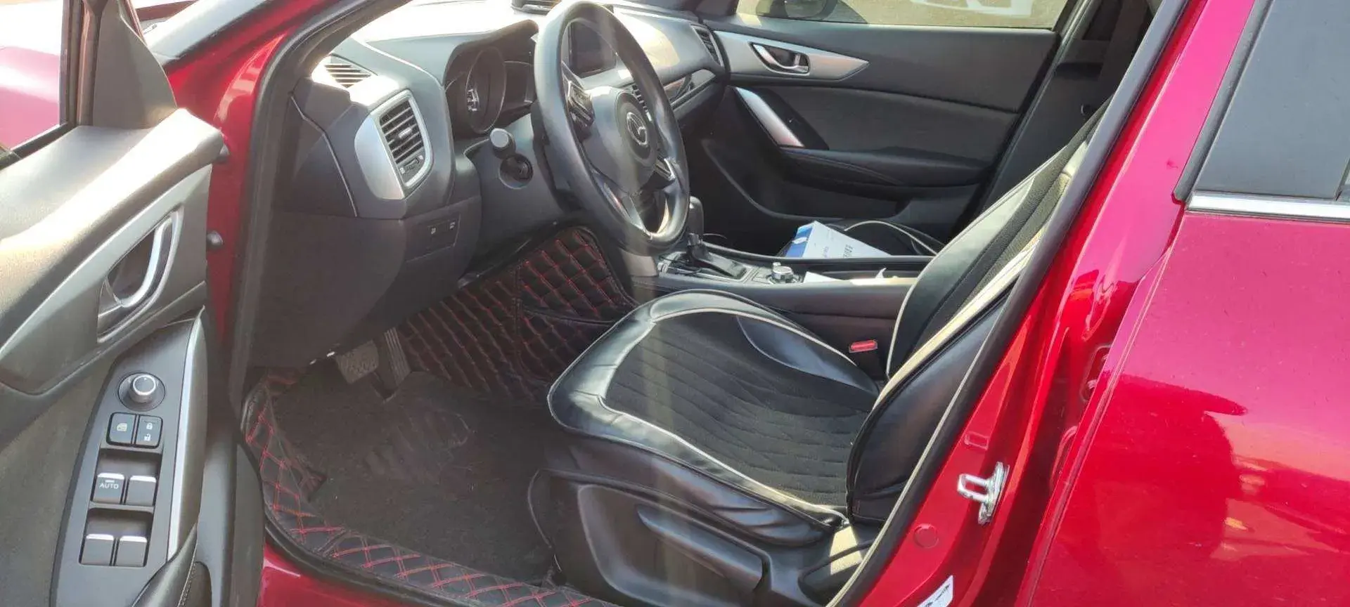 2016 MAZDA CX-4 thumbnail 4