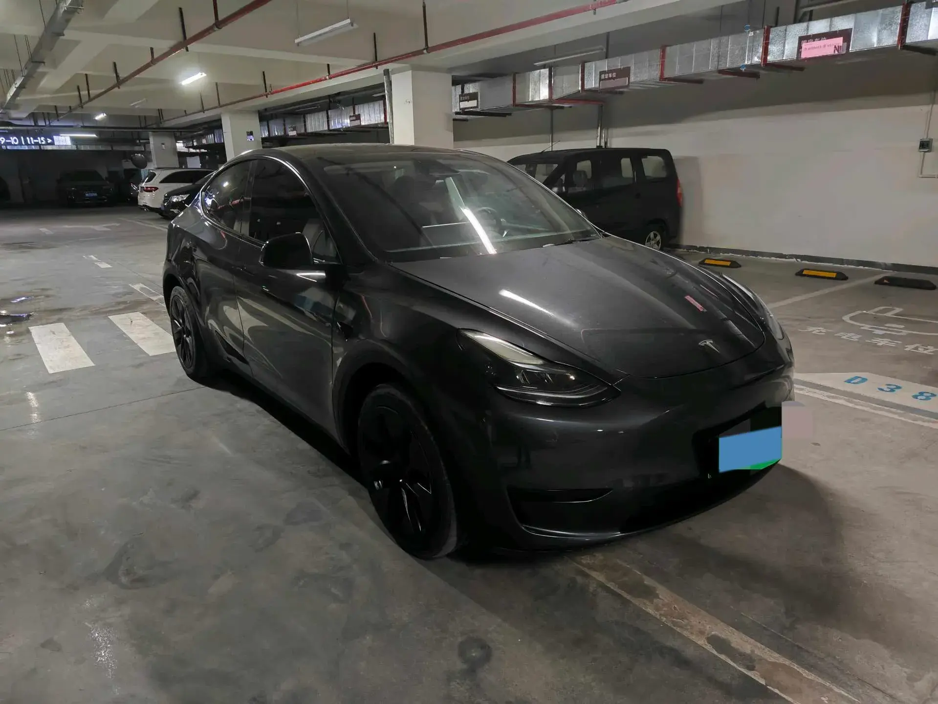 2024 TESLA MODEL thumbnail 2