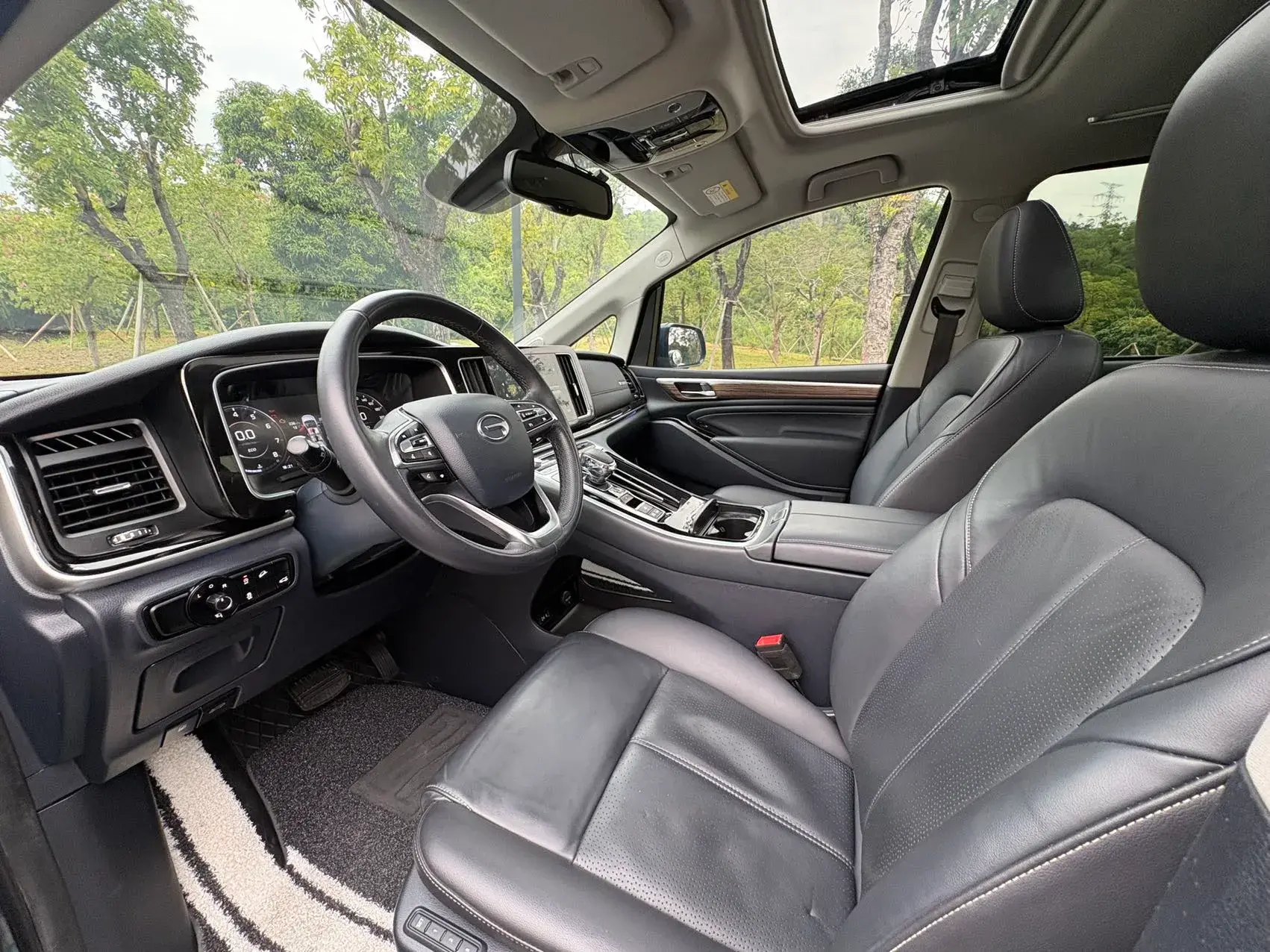 2021 GAC TRUMPCHI thumbnail 4