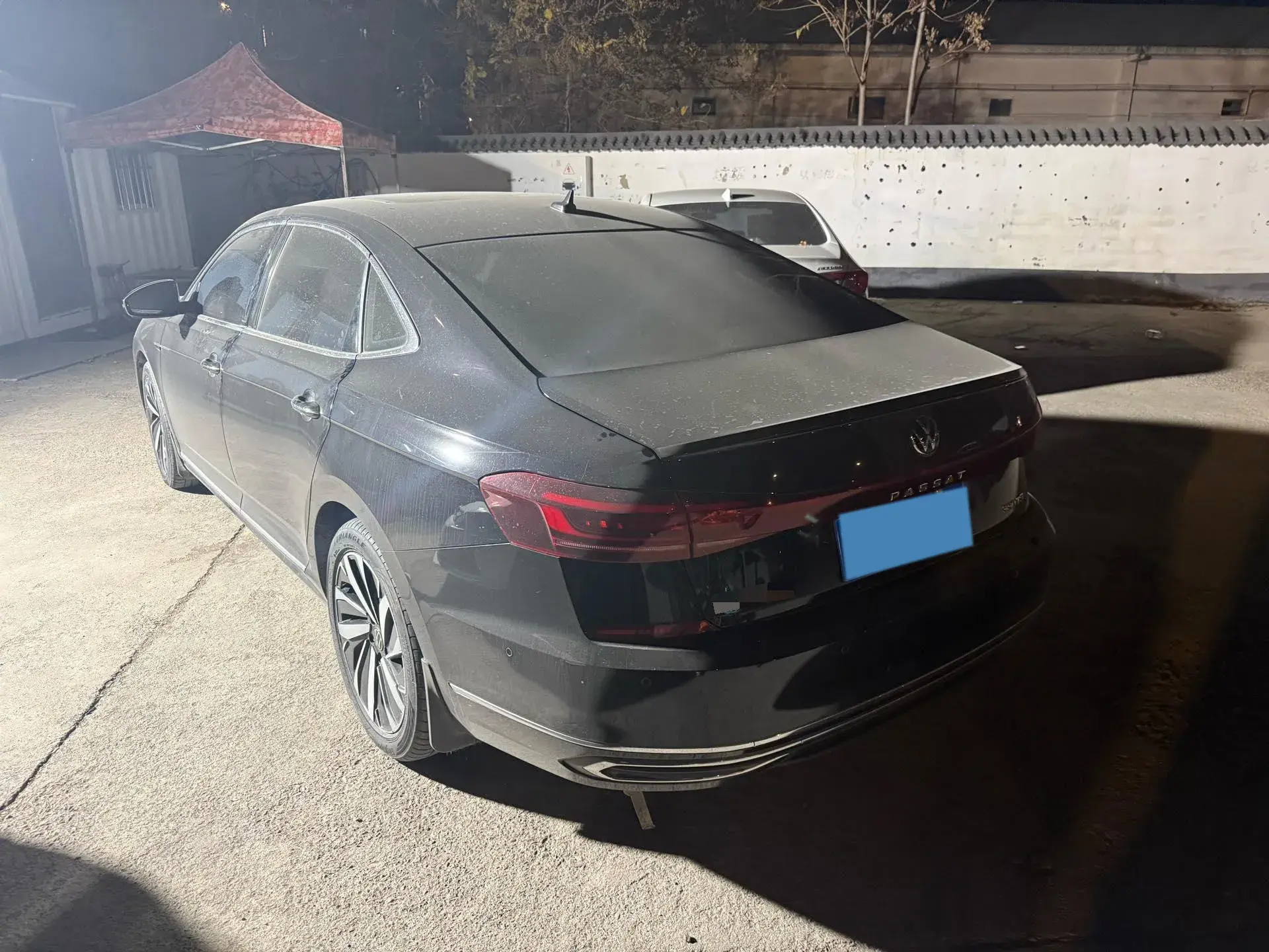 2022 VOLKSWAGEN PASSAT thumbnail 4