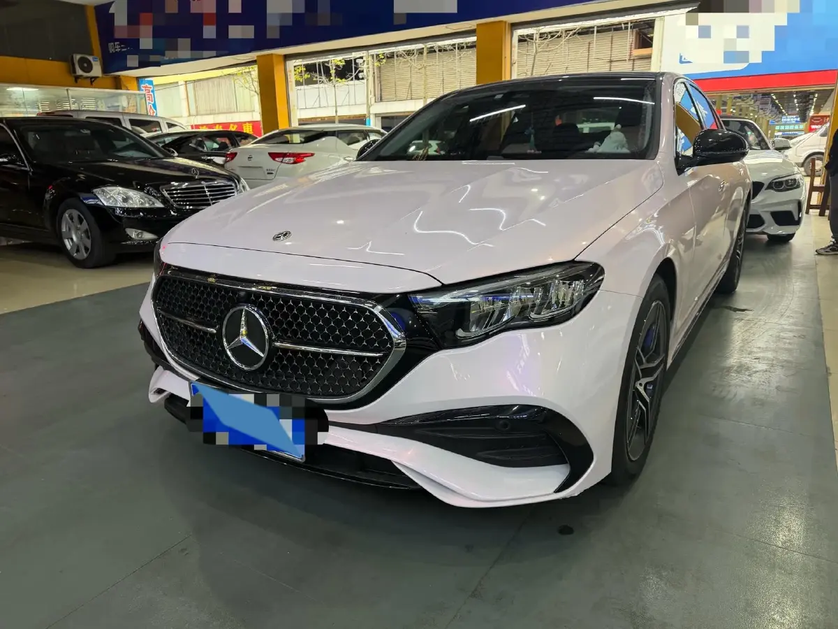 2025 Mercedes-Benz E Class 2.0T 204HP L4 9AT