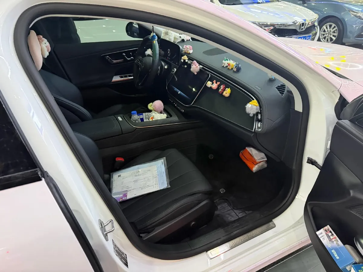 2025 Mercedes-Benz E Class 2.0T 204HP L4 9AT,autocango,china used car exporter,china ev exporter,chinese used car exporter,chinese used ev exporter