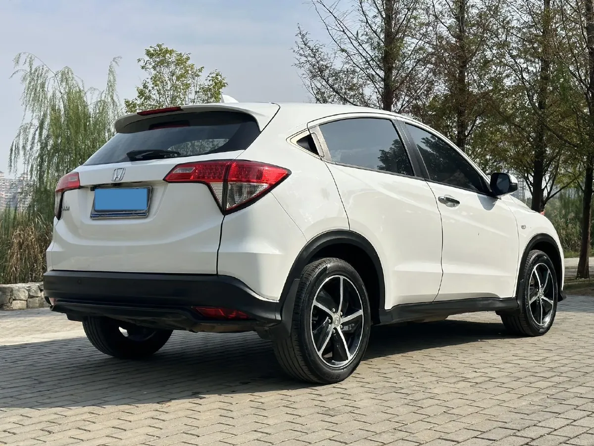2020 Honda Vezel 1.5L 131HP L4 CVT,autocango,china used car exporter,china ev exporter,chinese used car exporter,chinese used ev exporter