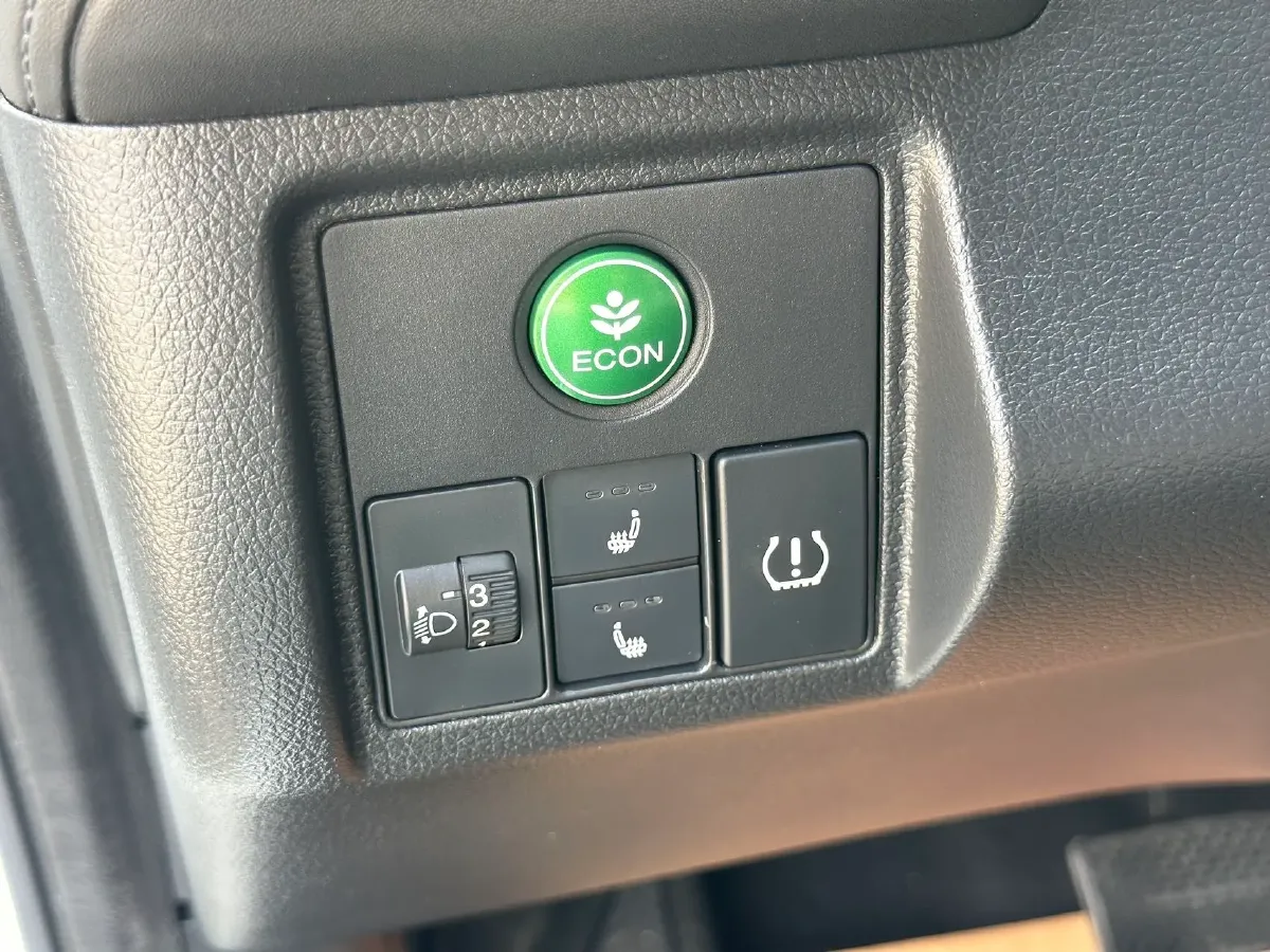 2020 Honda Vezel 1.5L 131HP L4 CVT,autocango,china used car exporter,china ev exporter,chinese used car exporter,chinese used ev exporter