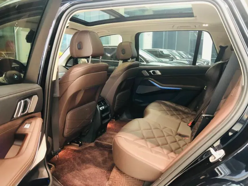 2022 BMW X5 2.0T 245HP L4 8AT,autocango,china used car exporter,china ev exporter,chinese used car exporter,chinese used ev exporter