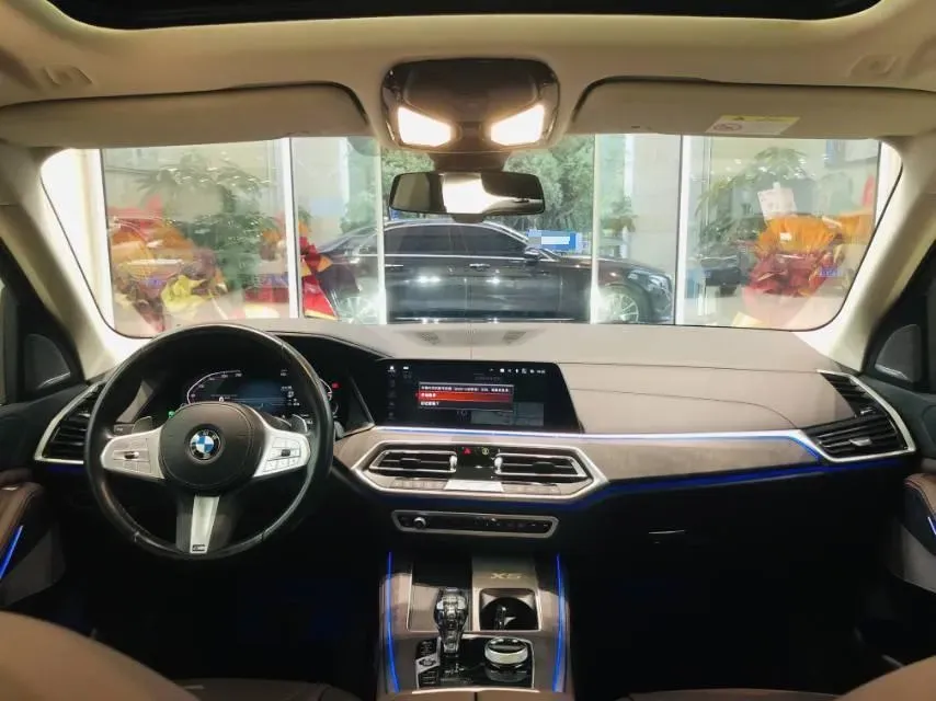 2022 BMW X5 2.0T 245HP L4 8AT,autocango,china used car exporter,china ev exporter,chinese used car exporter,chinese used ev exporter