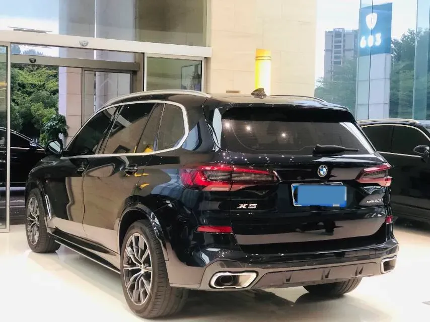 2022 BMW X5 2.0T 245HP L4 8AT,autocango,china used car exporter,china ev exporter,chinese used car exporter,chinese used ev exporter