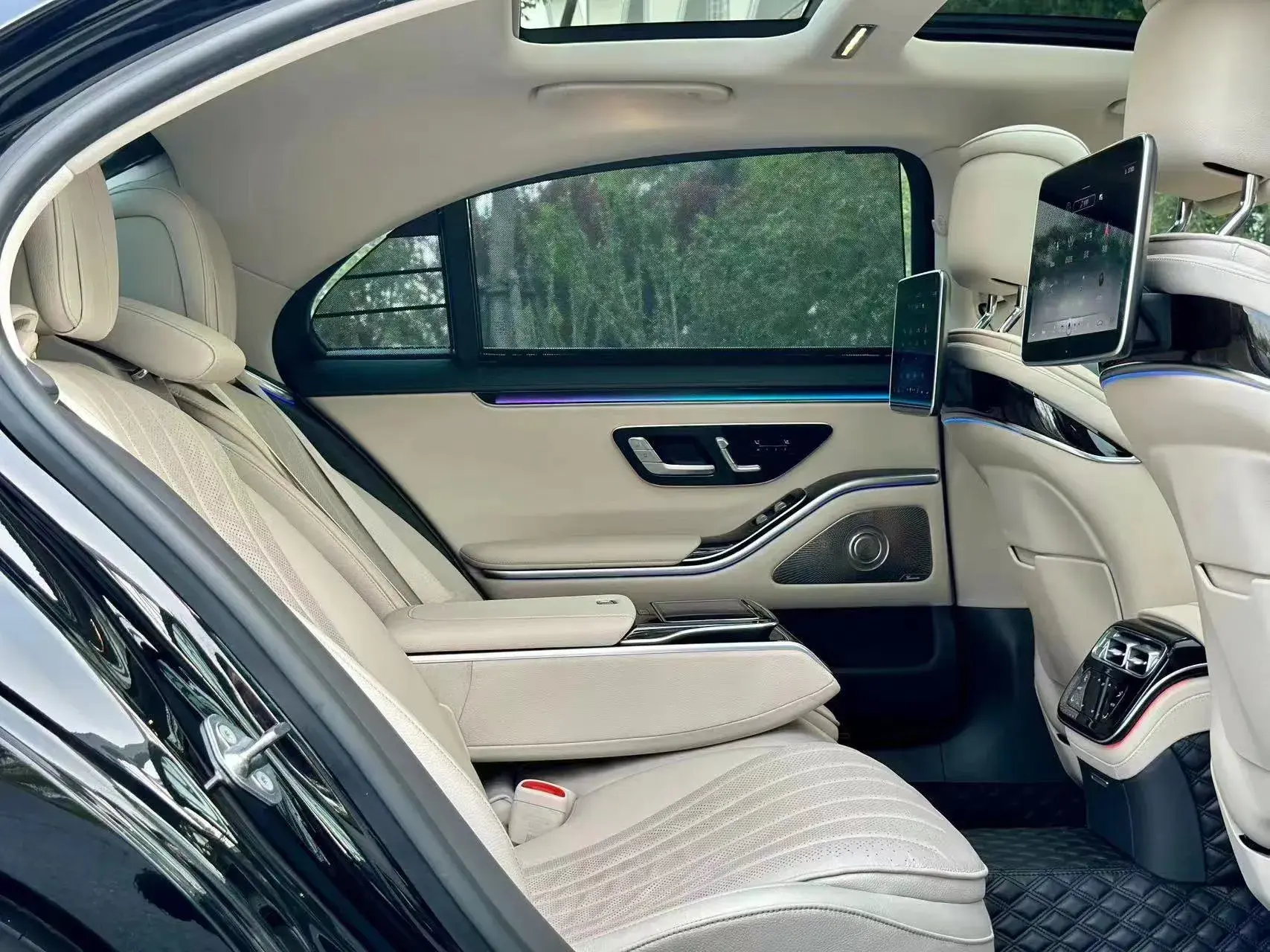 2022 MERCEDES-BENZ S thumbnail 3