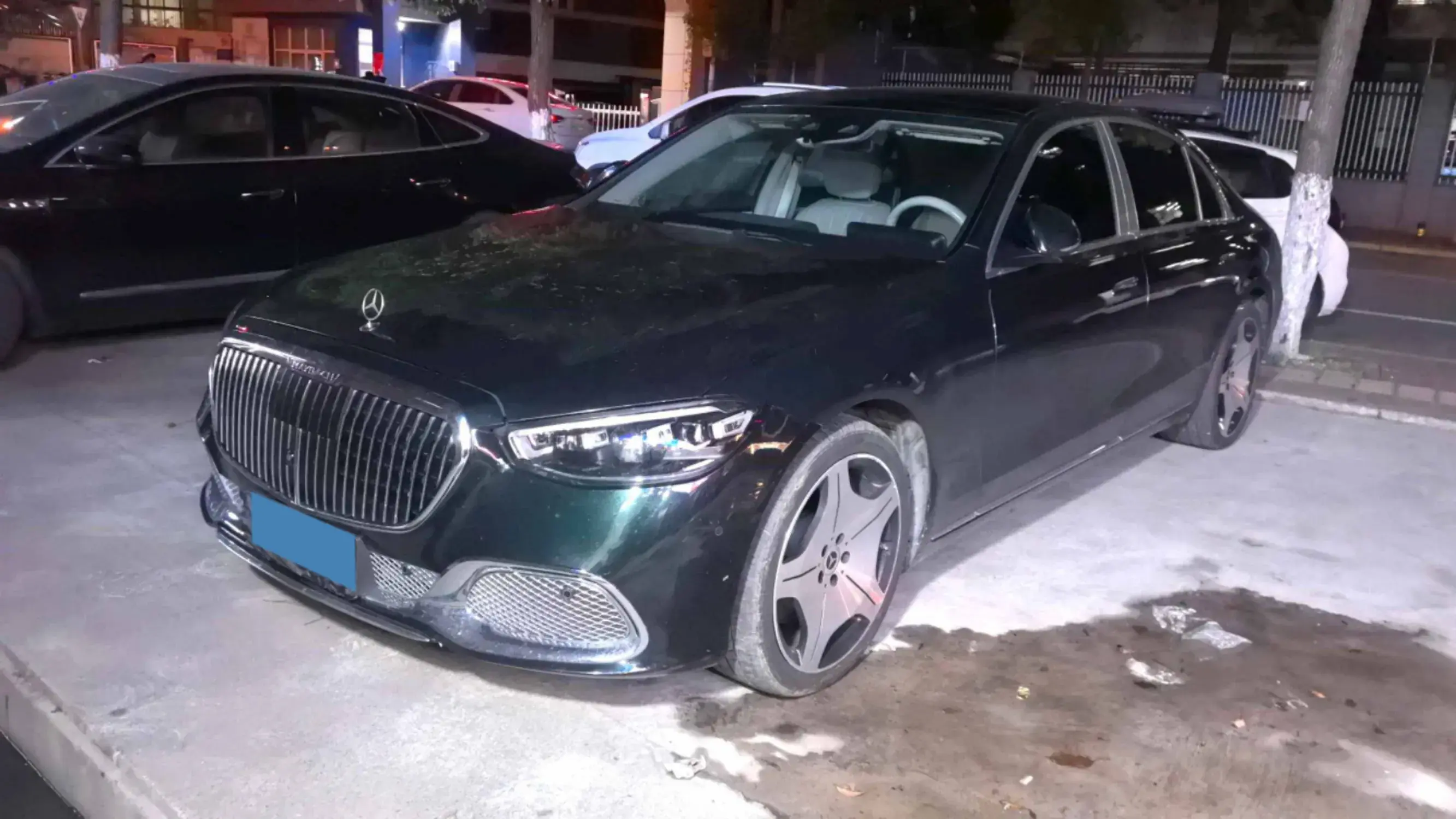 2022 MERCEDES-BENZ S view 1