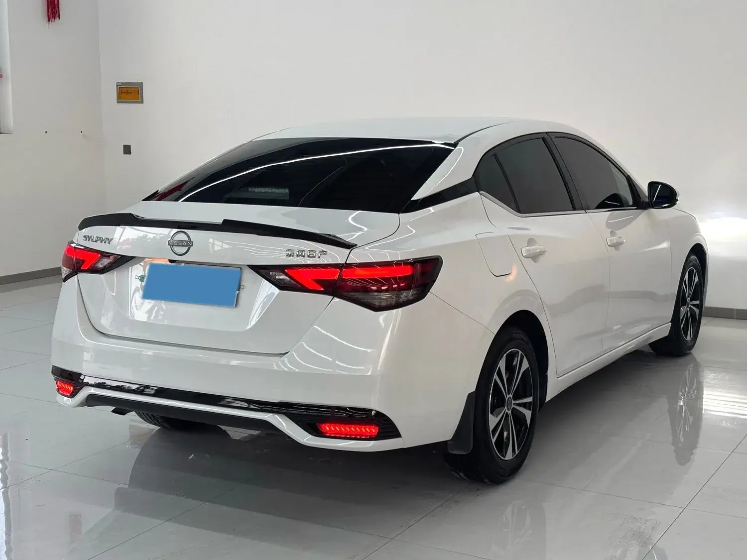 2023 NISSAN SYLPHY thumbnail 4