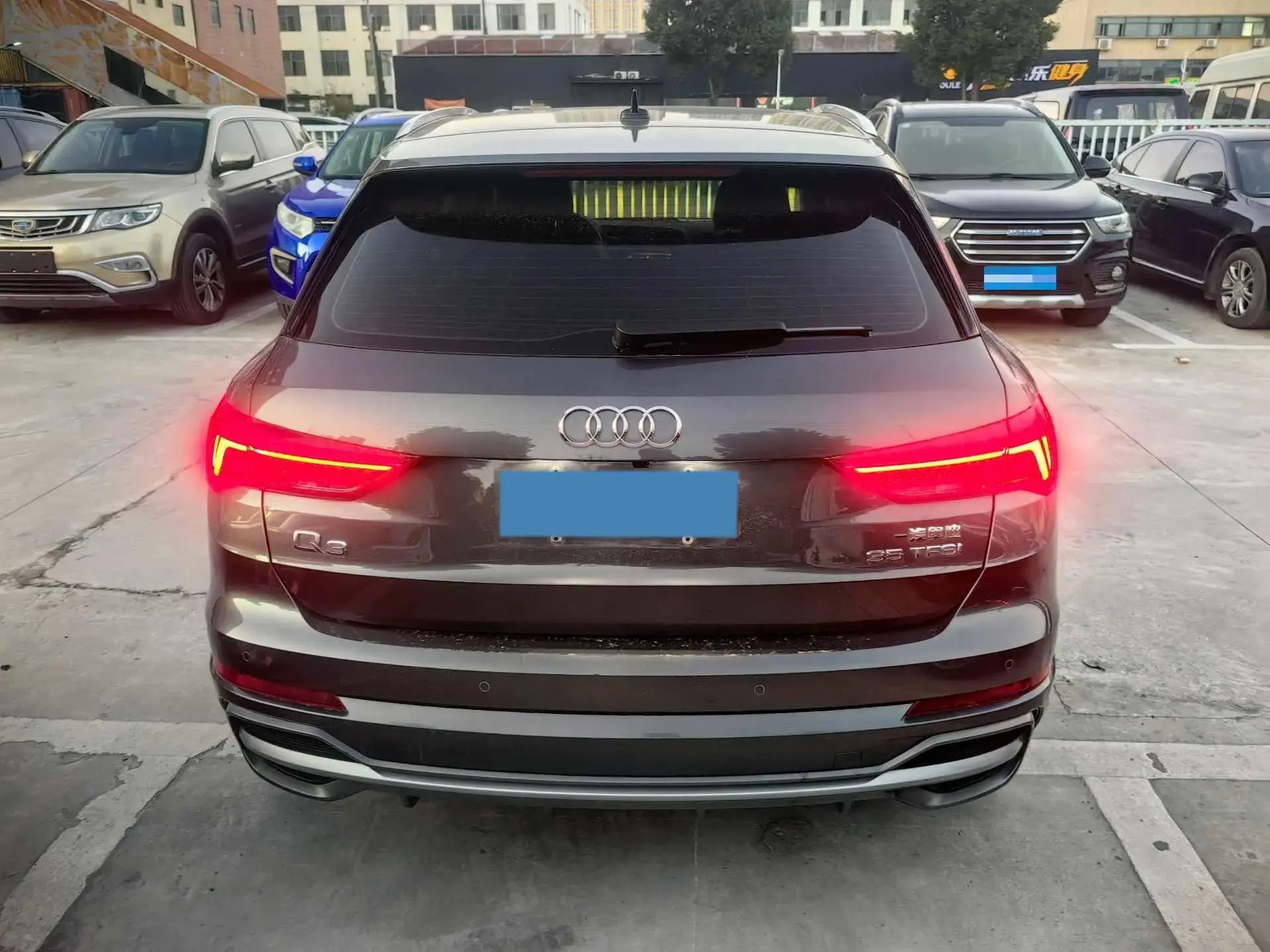 2019 AUDI Q3 thumbnail 4