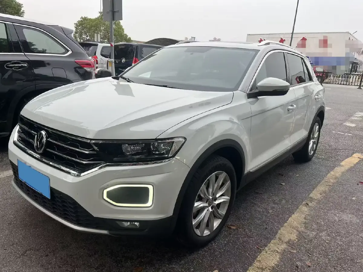 2021 Volkswagen T-Roc 1.4T 150HP L4 7DCT