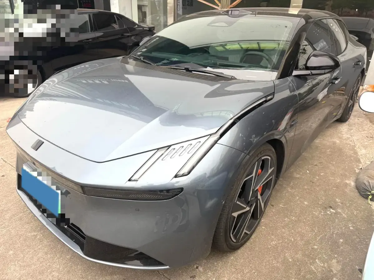 2025 LYNK&CO Z10 BEV 95KWH