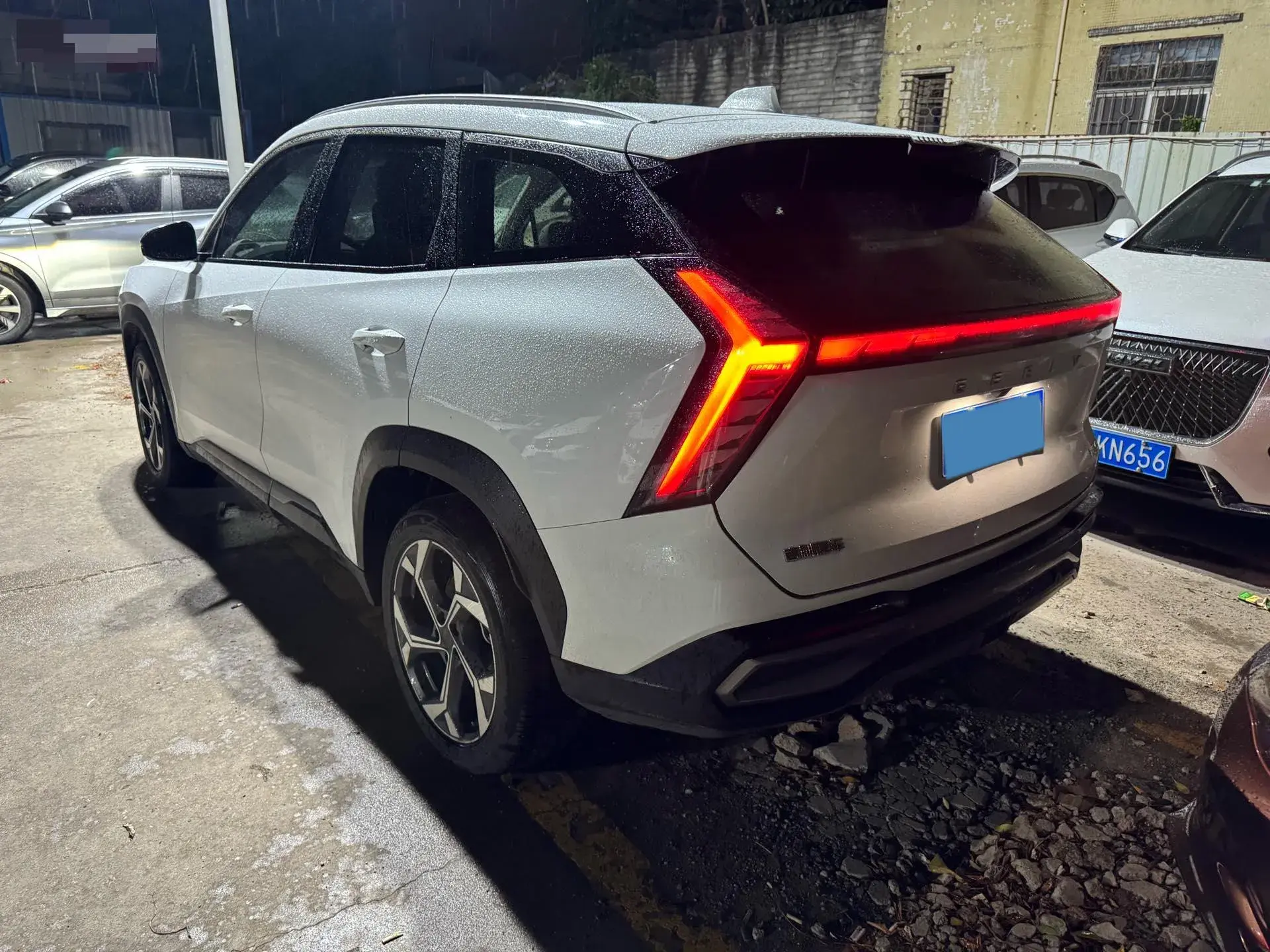 2023 GEELY STARRAY thumbnail 4